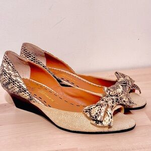 Beverly Feldman VTG 90s Peep Toe Kitten Wedge Snake Skin Leather Bow Shoes 8.5